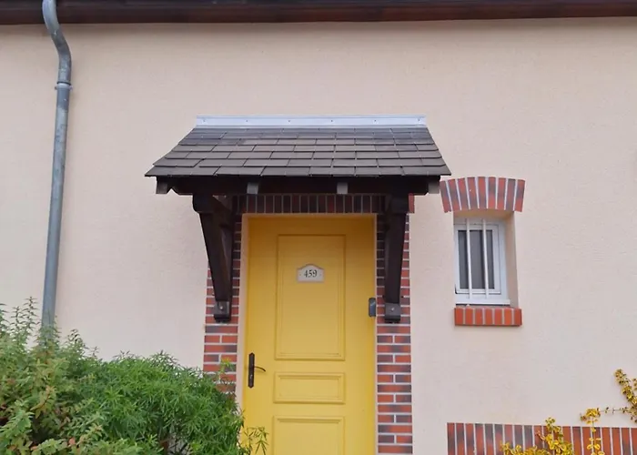 Cottage Avec Terrasse Privative A 15 Km D\'Orleans