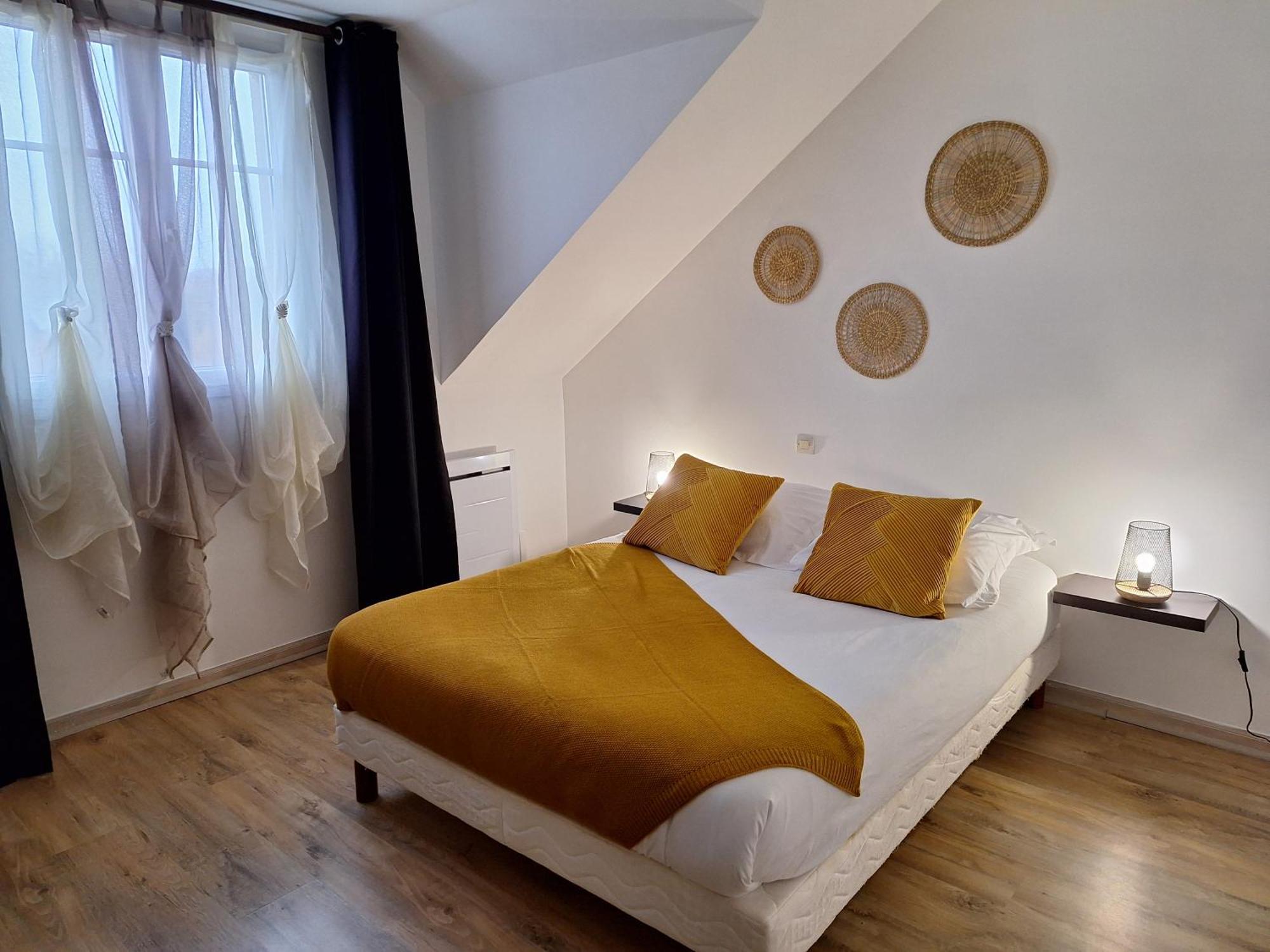 Holiday home Avec Terrasse Privative A 15 Km D'orleans *